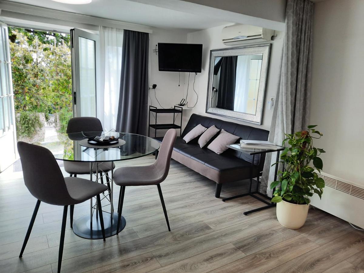 Apartments Anita Crikvenica Extérieur photo